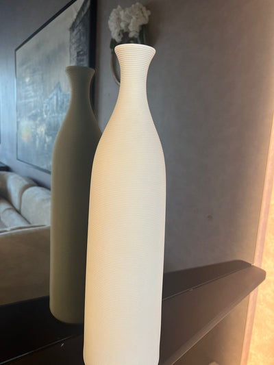 LONG VASE 46 CM WHITE